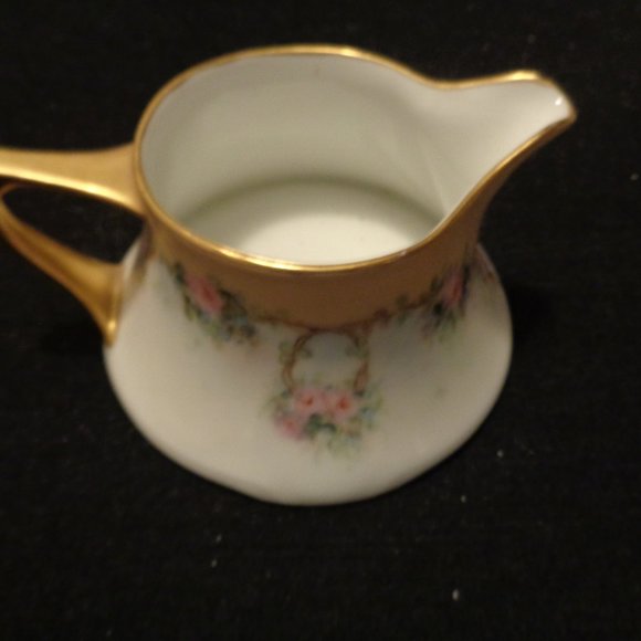 ANTIQUE BAVARIAN G F FLORALS SQUAT CREAMER - Picture 8 of 8